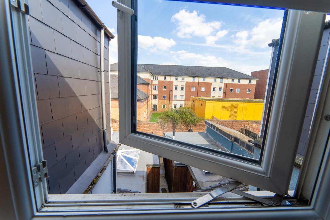 Staysa Equipped Studios Near Qe And Uob In Guesthouse Close To The City! Бирмингем Номер фото