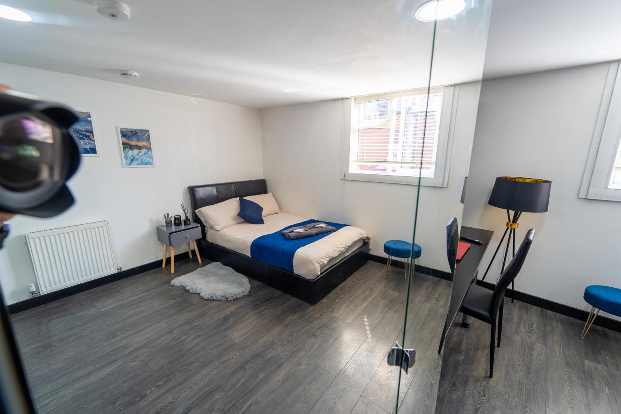 Staysa Equipped Studios Near Qe And Uob In Guesthouse Close To The City! Бирмингем Номер фото